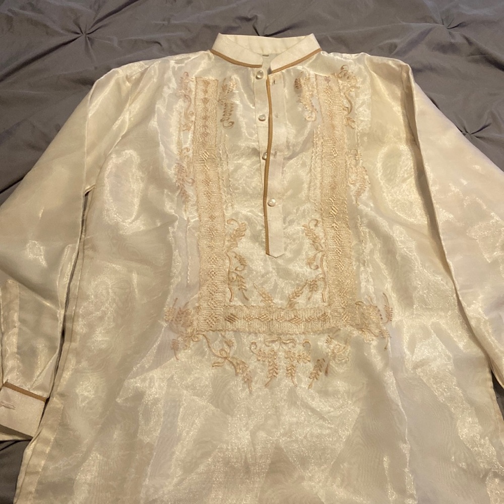 Men’s large size f traditional Filipino Barong